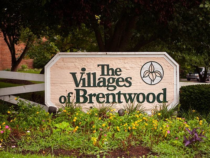 520 Fairhaven Ct - Photo 2 of 9