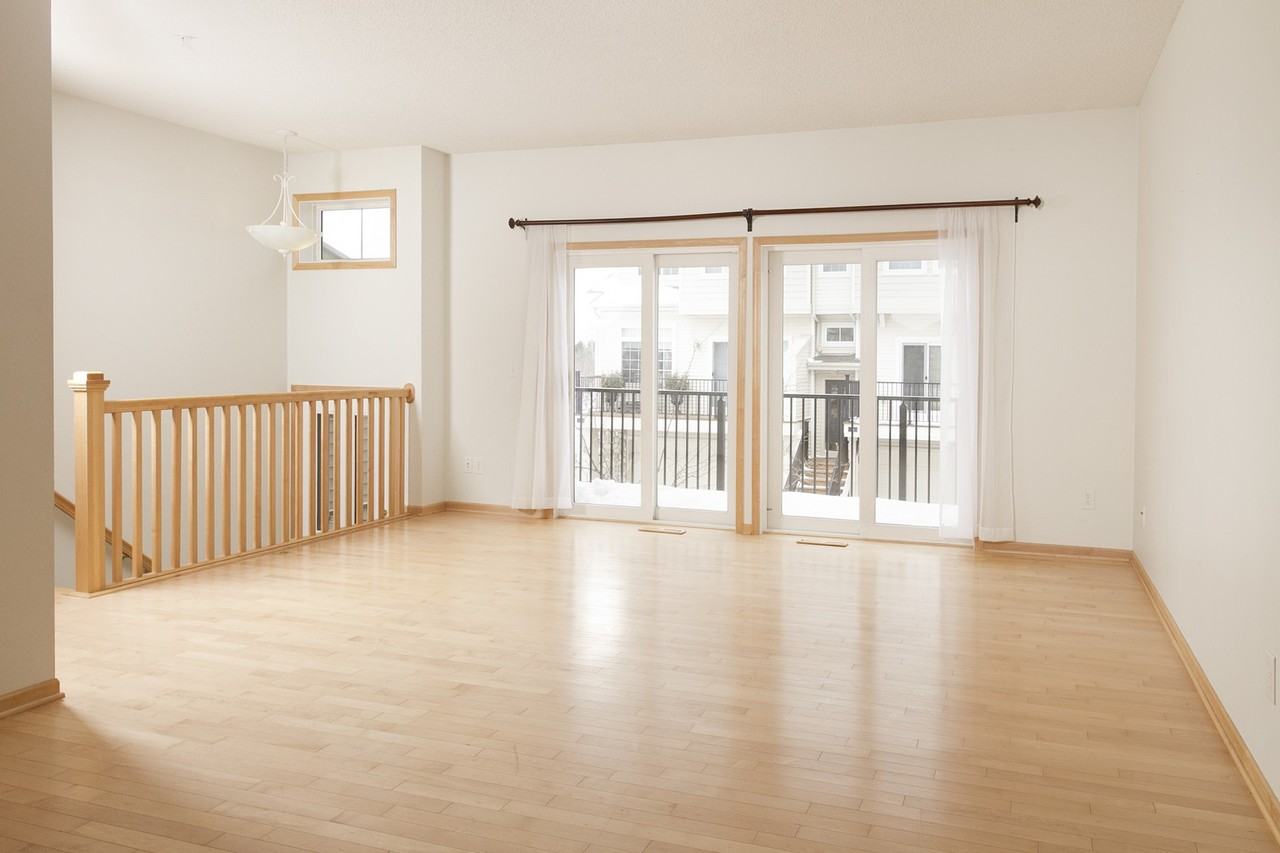 4352 Victor Path - Photo 2 of 10