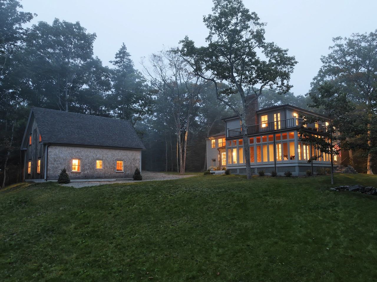 43 Jones Point Rd - Photo 2 of 33