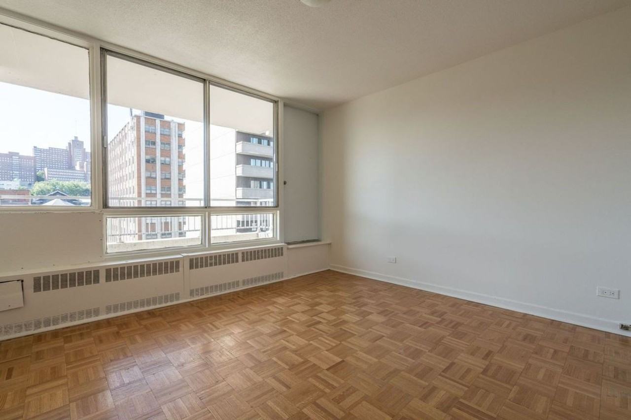 1975 Boulevard de Maisonneuve Ouest, Montréal, QC H3H 1K4 Studio