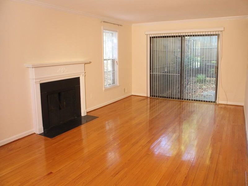 4200 48th Pl NW - Photo 2 of 18