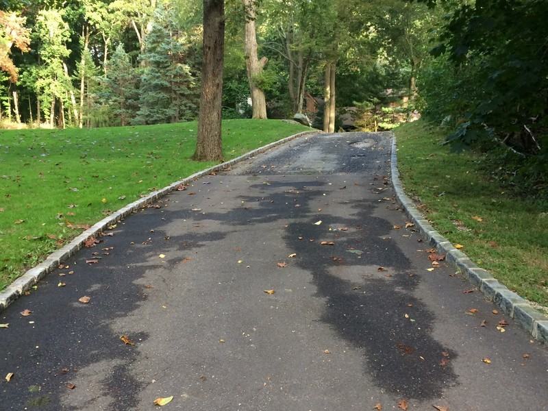 7 Heather Hill Rd - Photo 2 of 11