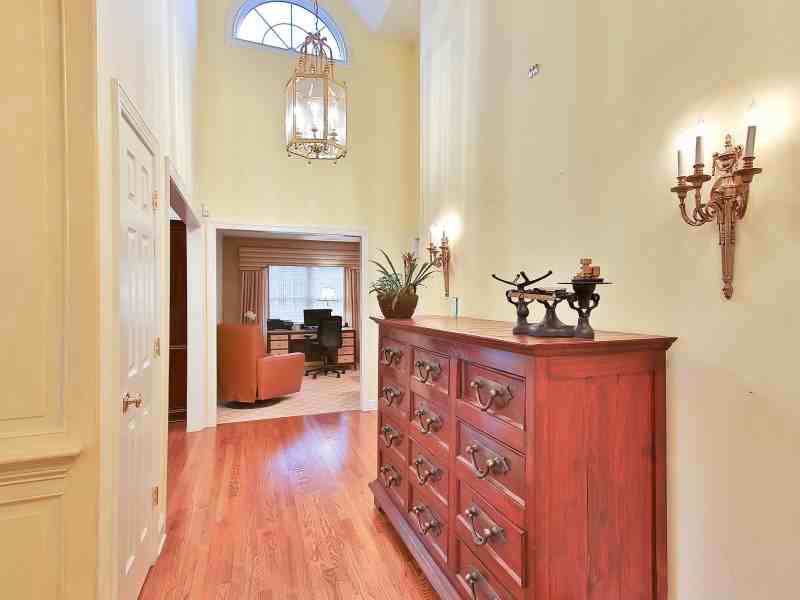 222 Whispering Woods Ct - Photo 3 of 35