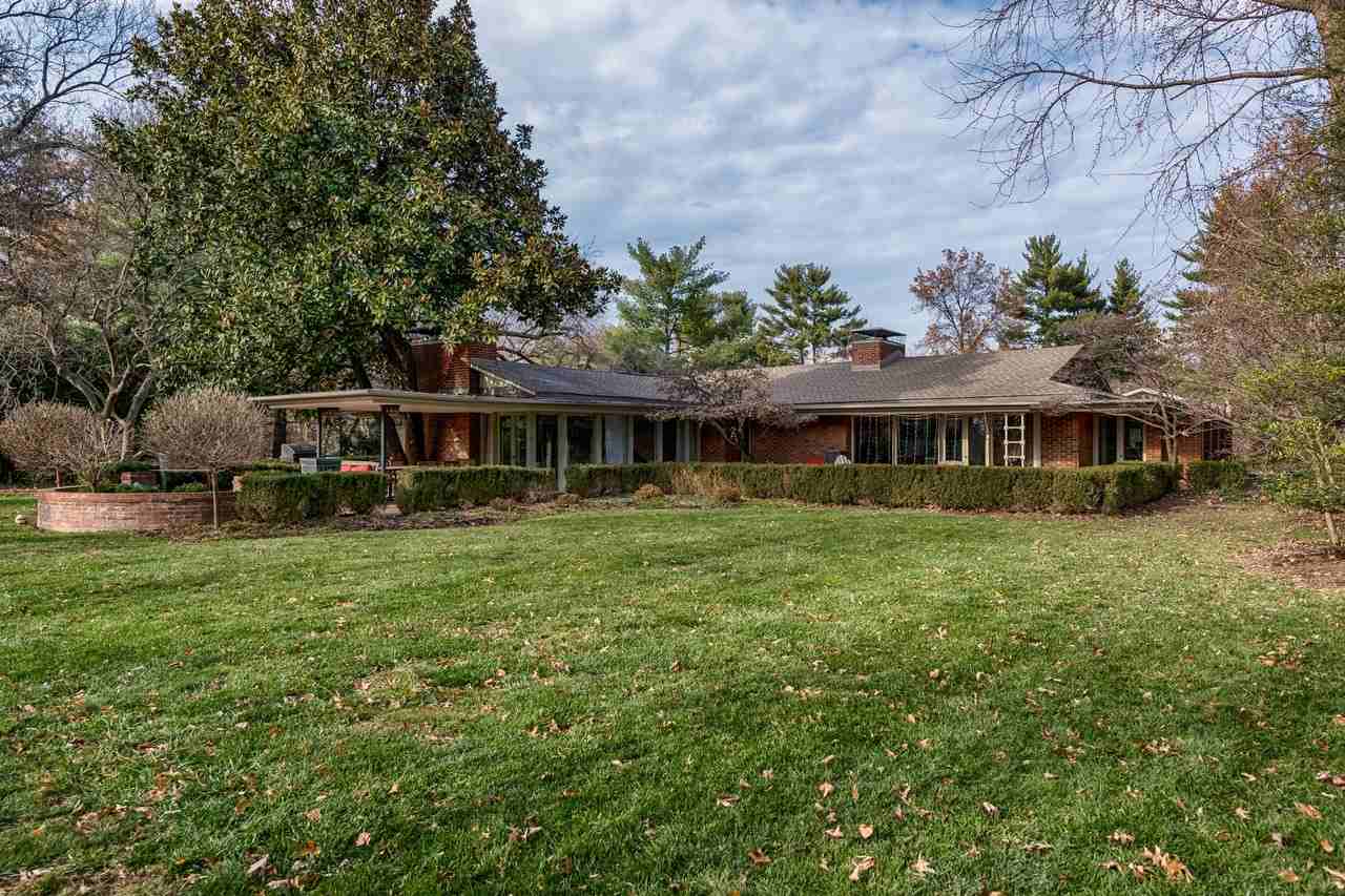 9255 Clayton Rd - Photo 2 of 30