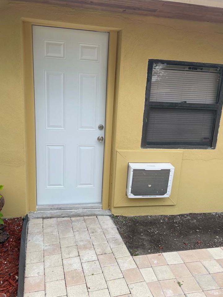 Rent A Room West Palm Beach