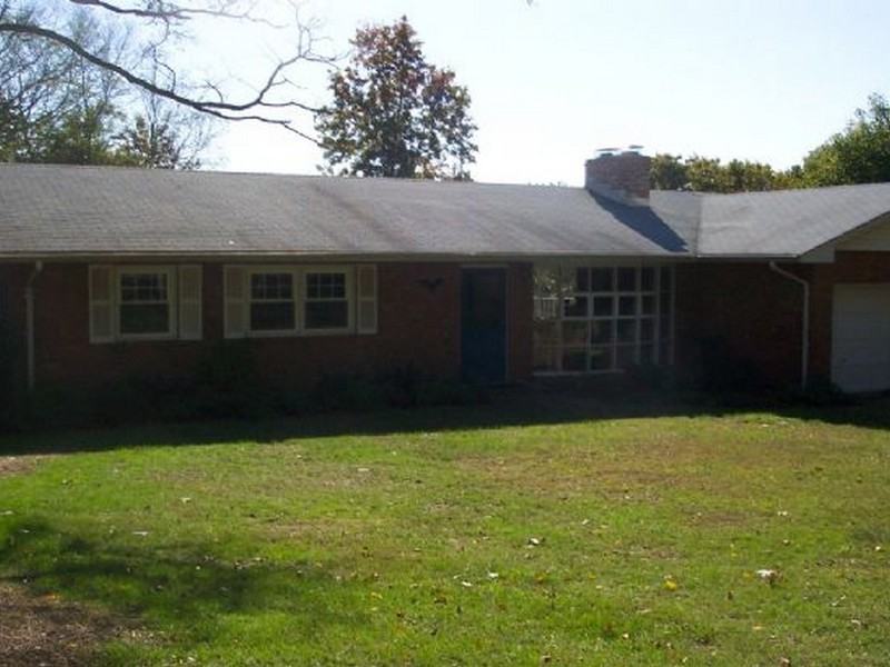 25 Stearns Point Rd - Photo 2 of 10