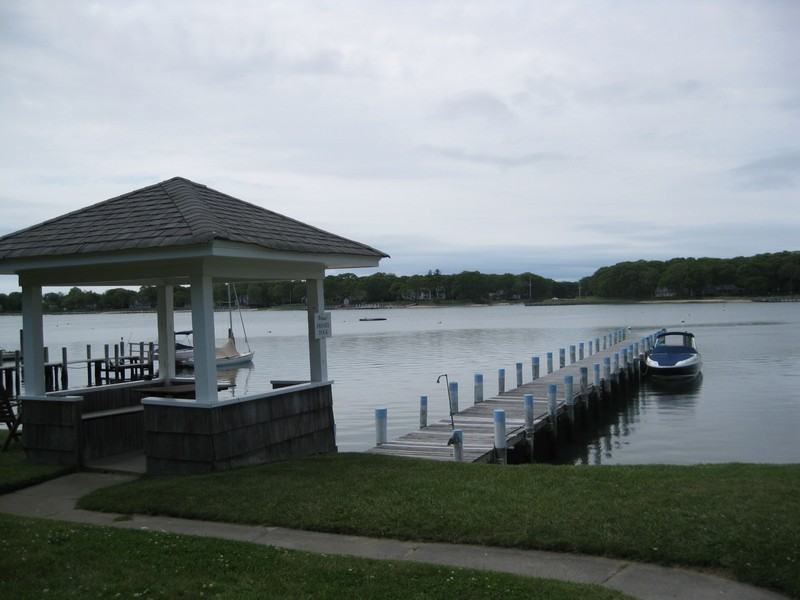 2 Bay Ave - Photo 2 of 20