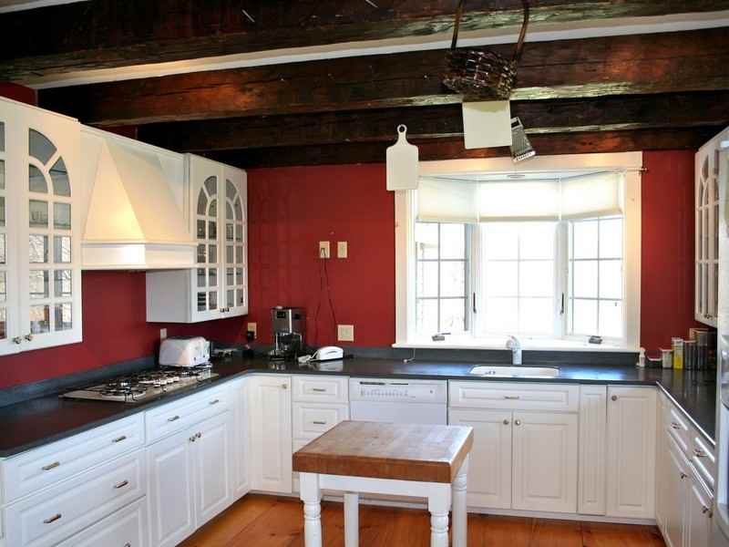 566 Parker Rd - Photo 2 of 10