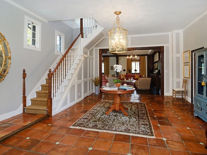 117 E Lake Rd - Photo 3 of 25