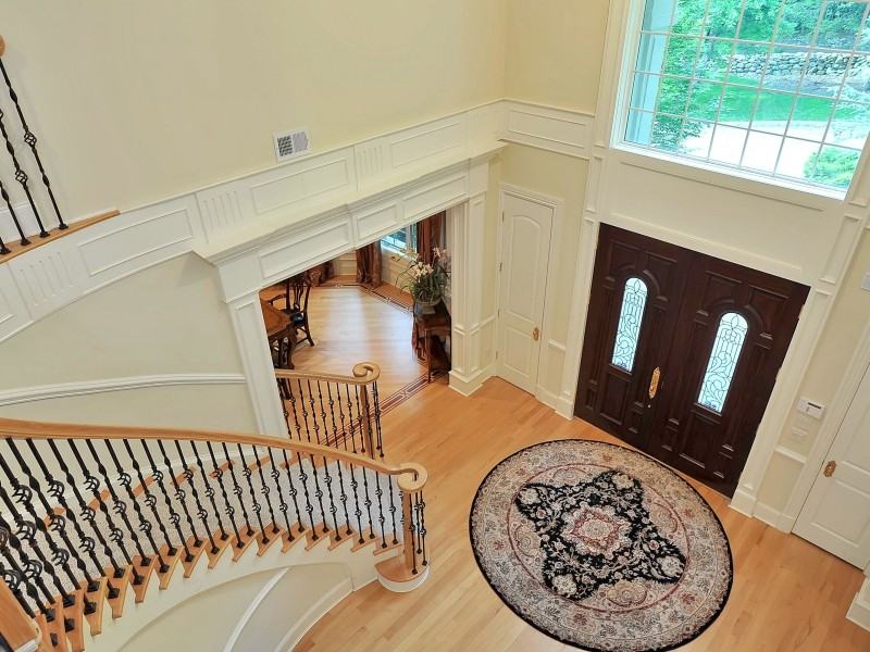 34 Hillside Ave - Photo 2 of 32