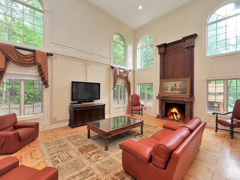 34 Hillside Ave - Photo 3 of 32