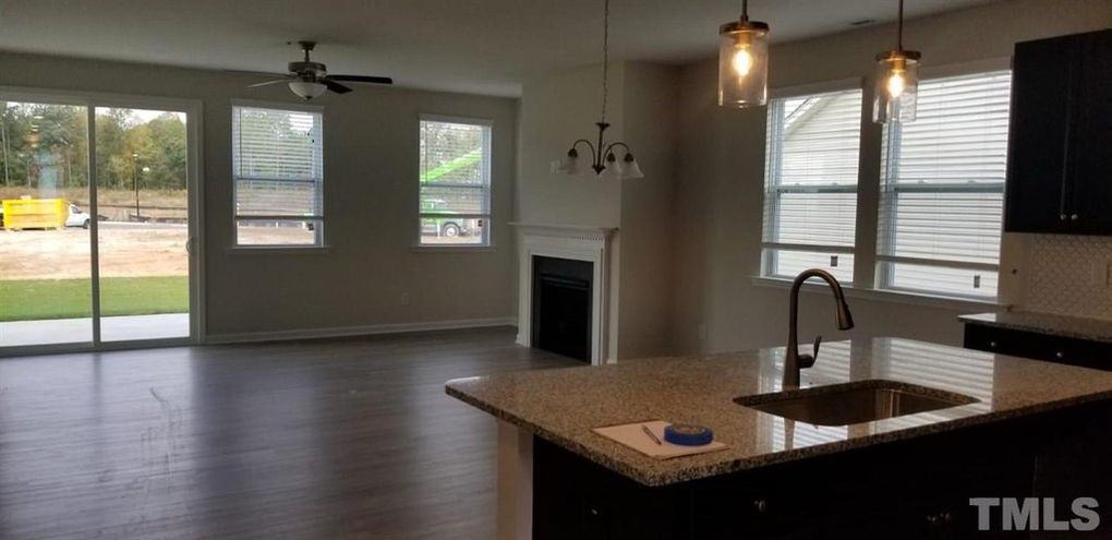 69 Mallard Loop Dr #1 - Photo 3 of 18