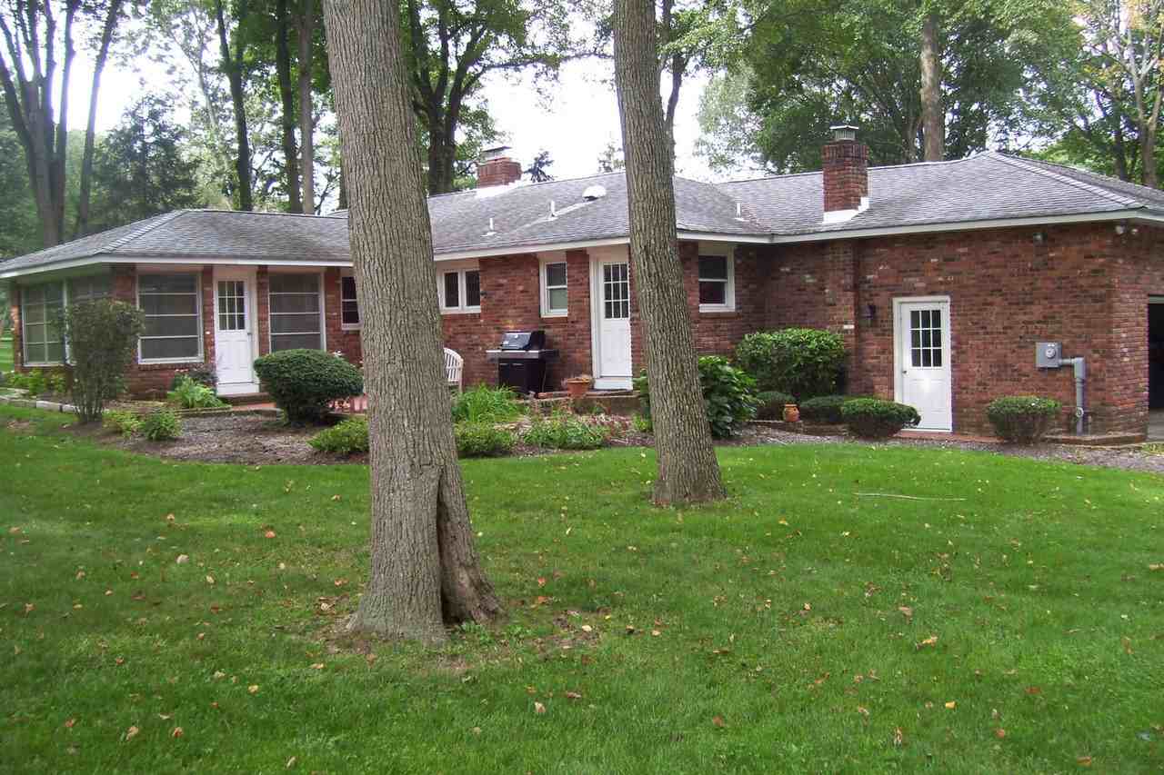 241 Chapel Hill Rd - Photo 3 of 13