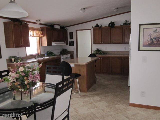 515 27th Ave Nw - Photo 2 of 15