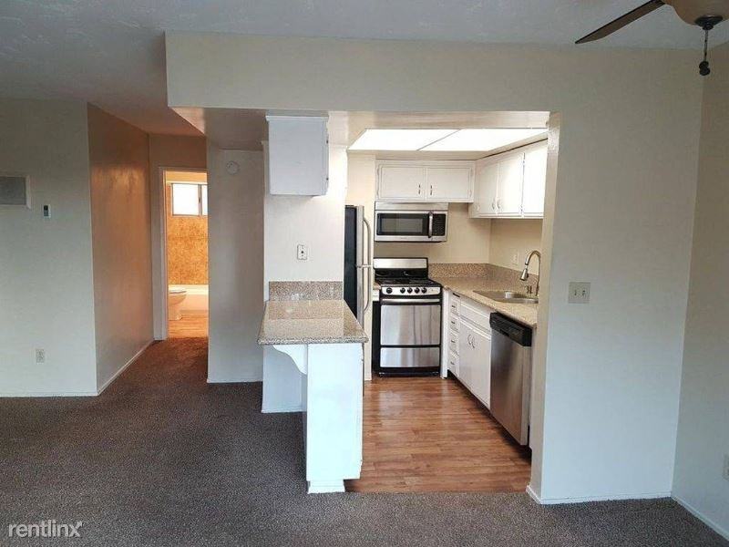 7555 7555 Linda Vista Rd 31 - Photo 2 of 9