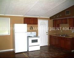 1043 Isa Dr SE - Photo 3 of 8