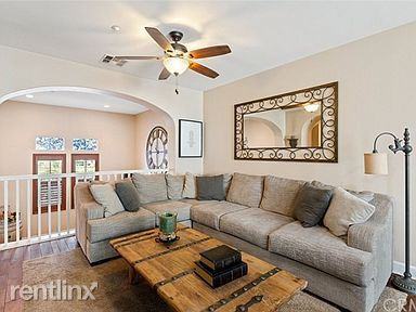 4460 Owens St #102 - Photo 2 of 9