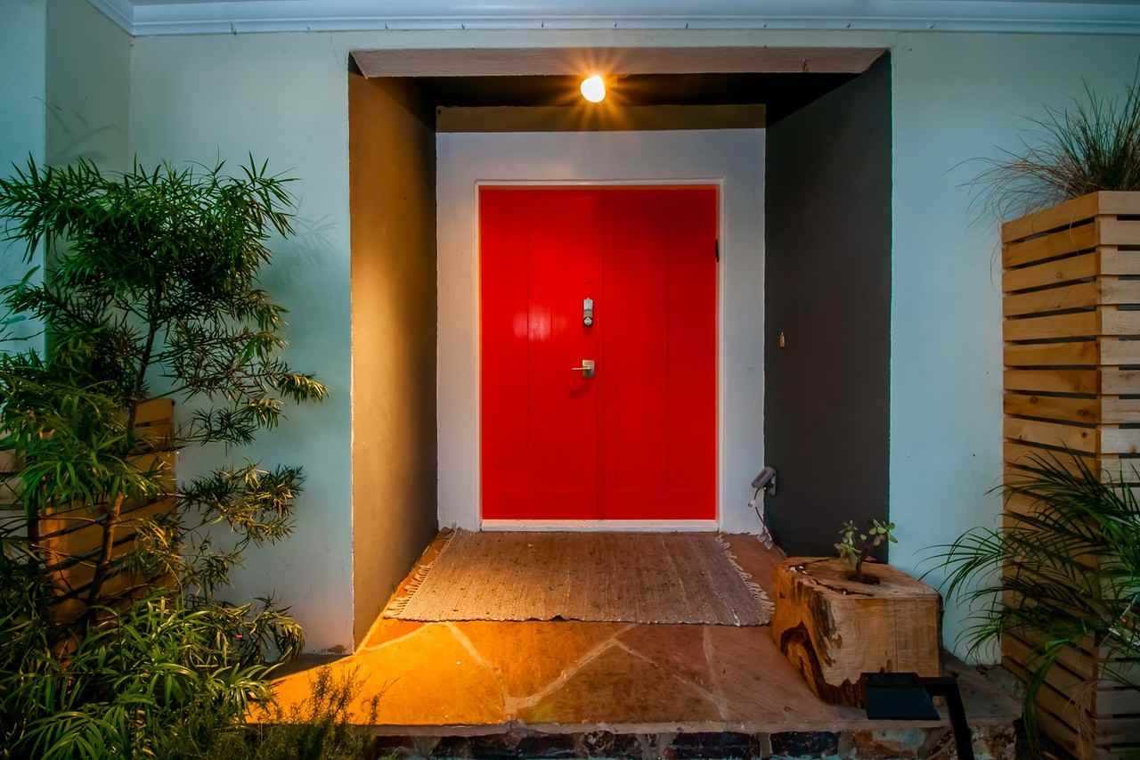 8031 La Jolla Scenic Dr N - Photo 3 of 50