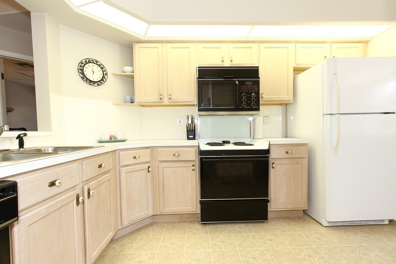 28076 Cavendish Ct #2112 - Photo 3 of 12