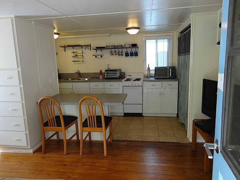 304 Beach Trail - Photo 3 of 10