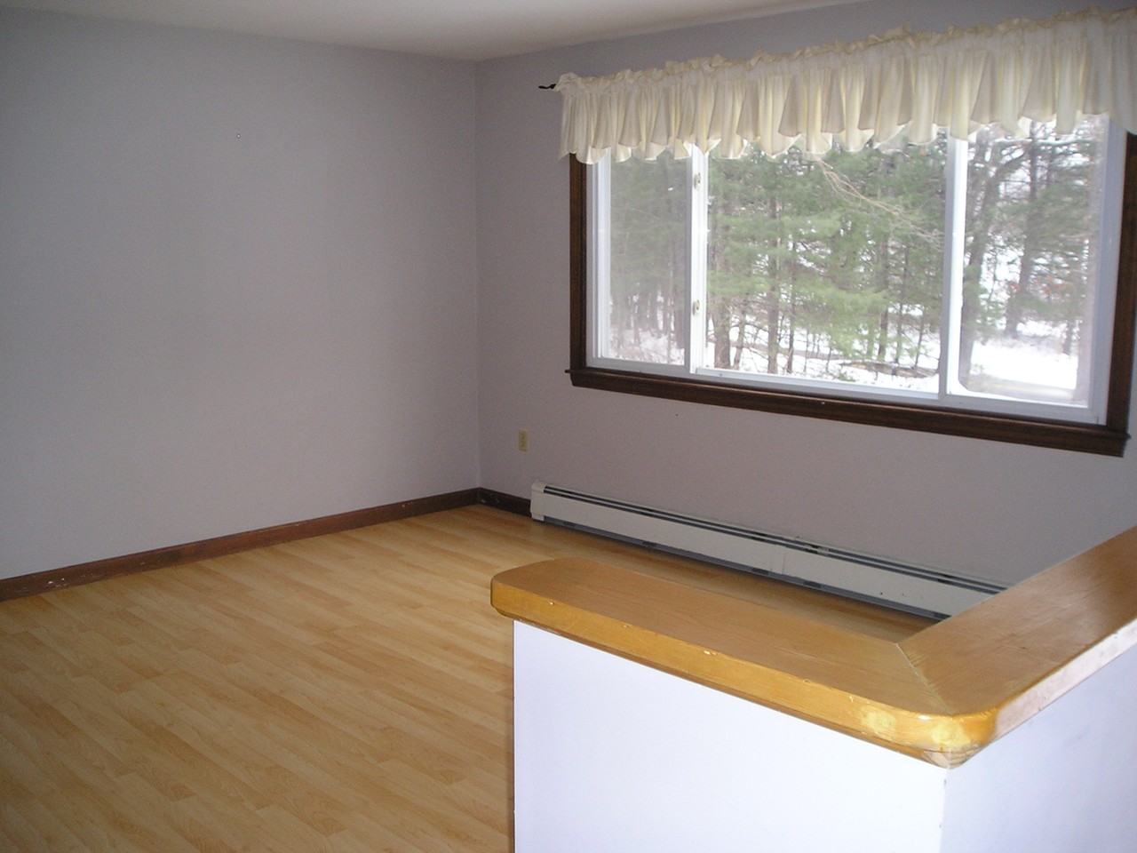 194 Oldfields Rd - Photo 3 of 29