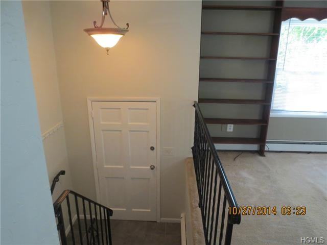 4 Court Pl - Photo 2 of 22