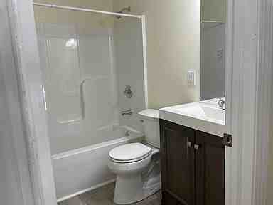 1802 J Ave - Photo 2 of 8