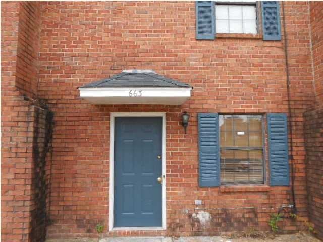 663 Cameron Dr - Photo 2 of 16