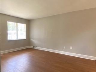 8310 Croton Ave - Photo 2 of 16