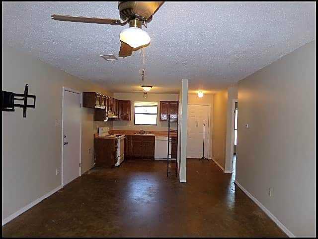 49 Oak Forest Pl - Photo 3 of 10
