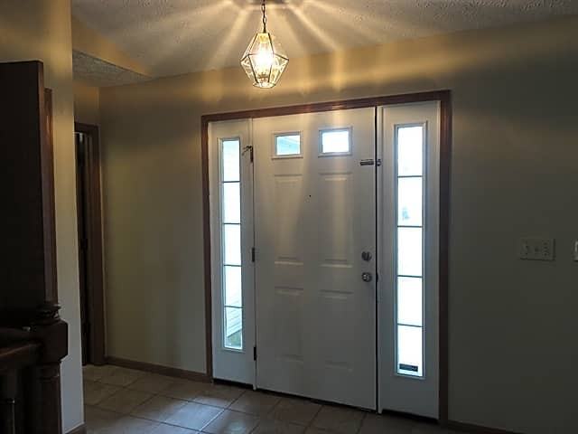 4381 Alderson Ct - Photo 2 of 12