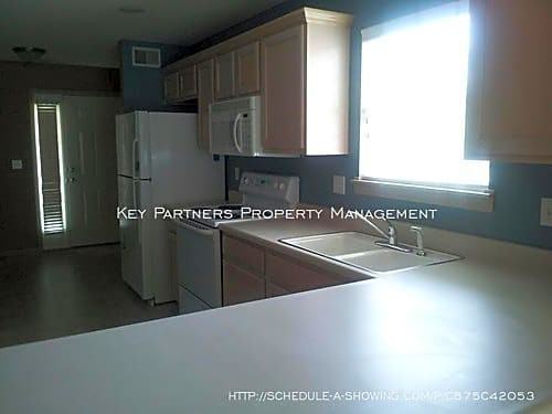 8621 Ne 98th Ct - Photo 3 of 6