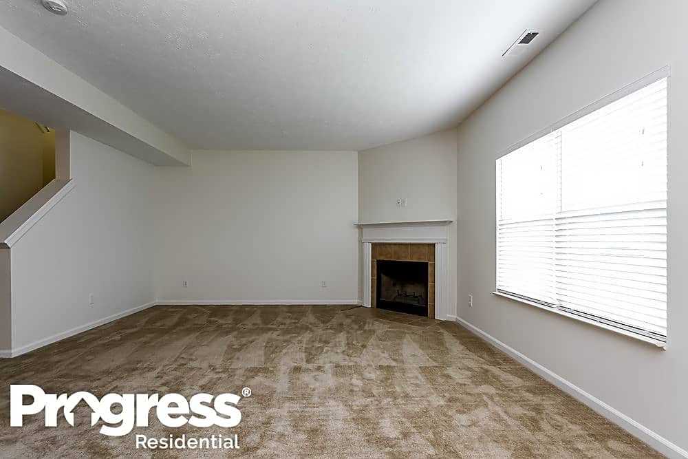 12331 Quarterback Ln - Photo 3 of 20