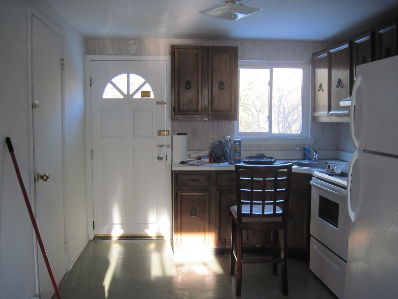 19 Rye Ct - Photo 2 of 8