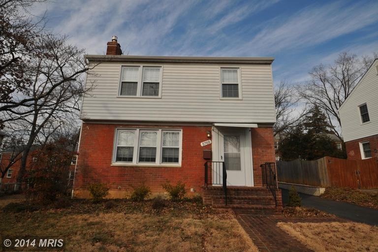 5705 N Fairfax Dr - Photo 2 of 25