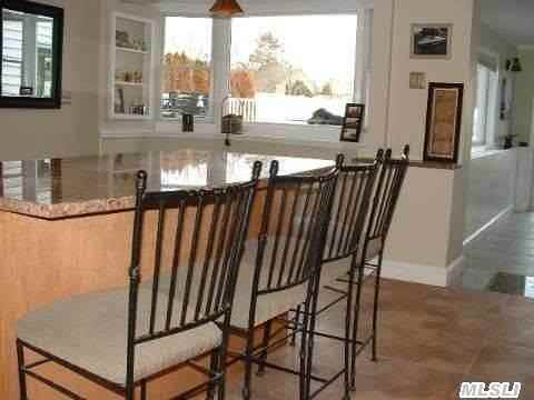 173 Secatogue Ln W - Photo 3 of 20