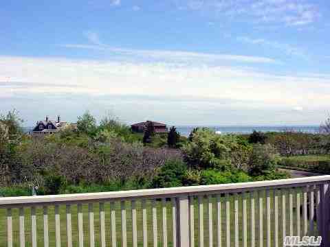 605 Latham Ln - Photo 2 of 3