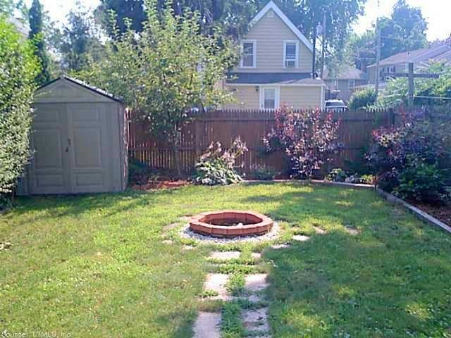 36 Botsford Ave - Photo 2 of 17