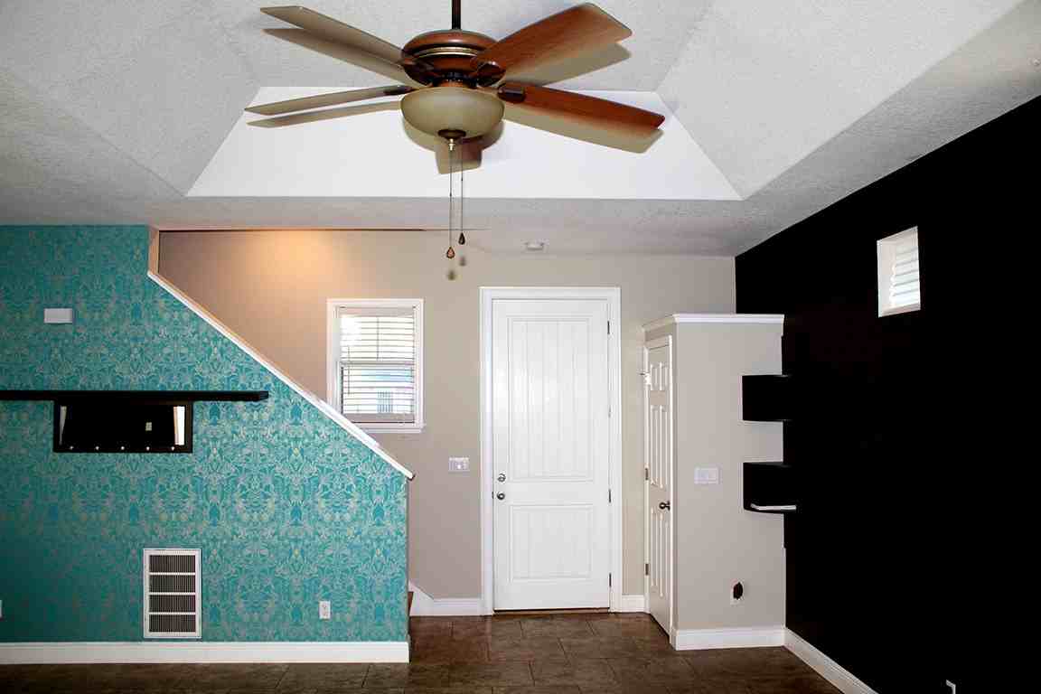 3202 W Hartnett Ave - Photo 2 of 25