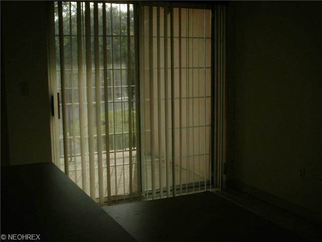 220 Fox Hollow Dr #104 - Photo 3 of 6