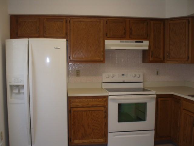 101 Forest Ct - Photo 3 of 10