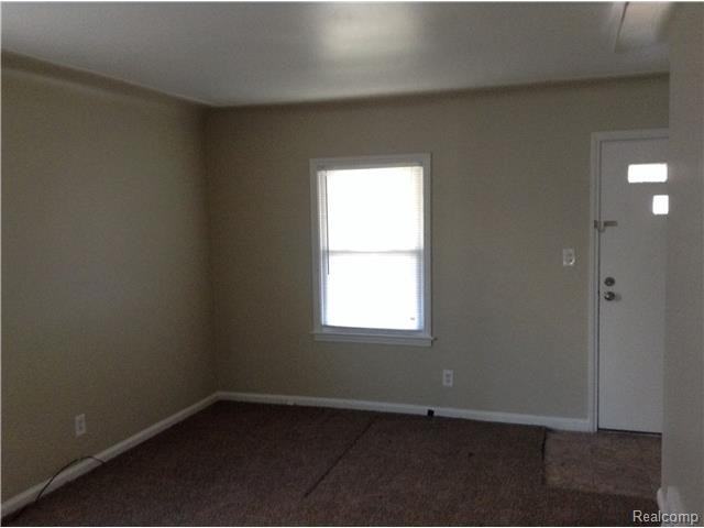 17259 Eddon St - Photo 2 of 12