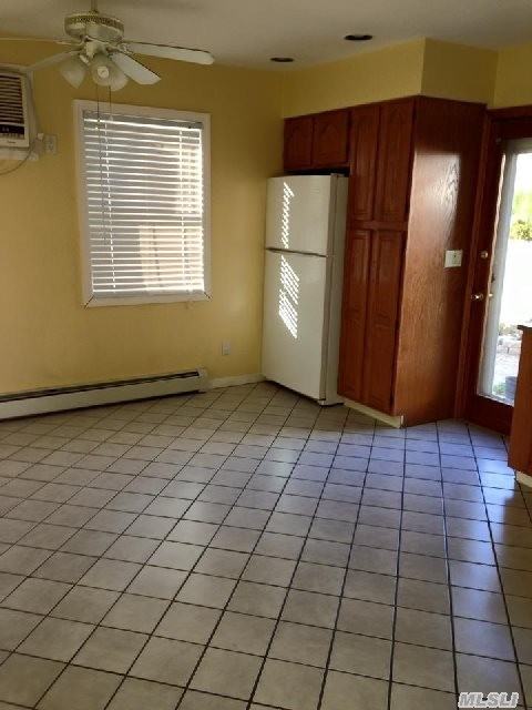 3150 Ellen Terry Dr - Photo 3 of 6