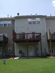 563 Lantern Wood Dr - Photo 2 of 20