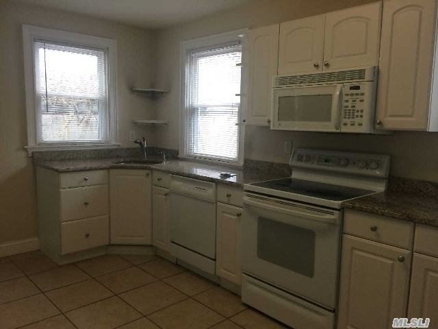 88 Dana Ave - Photo 3 of 13