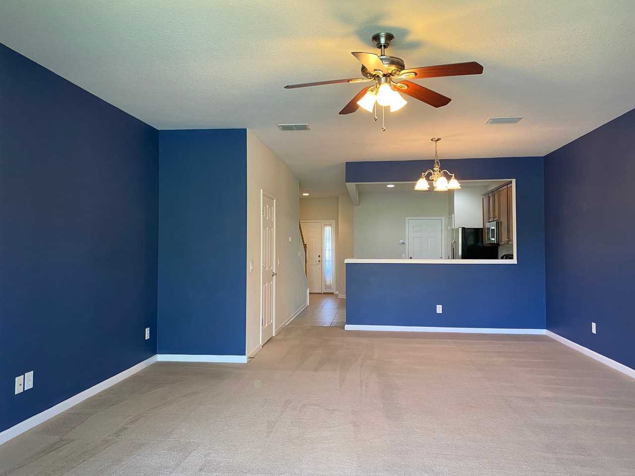 13435 English Peak Ct #13435 - Photo 3 of 40