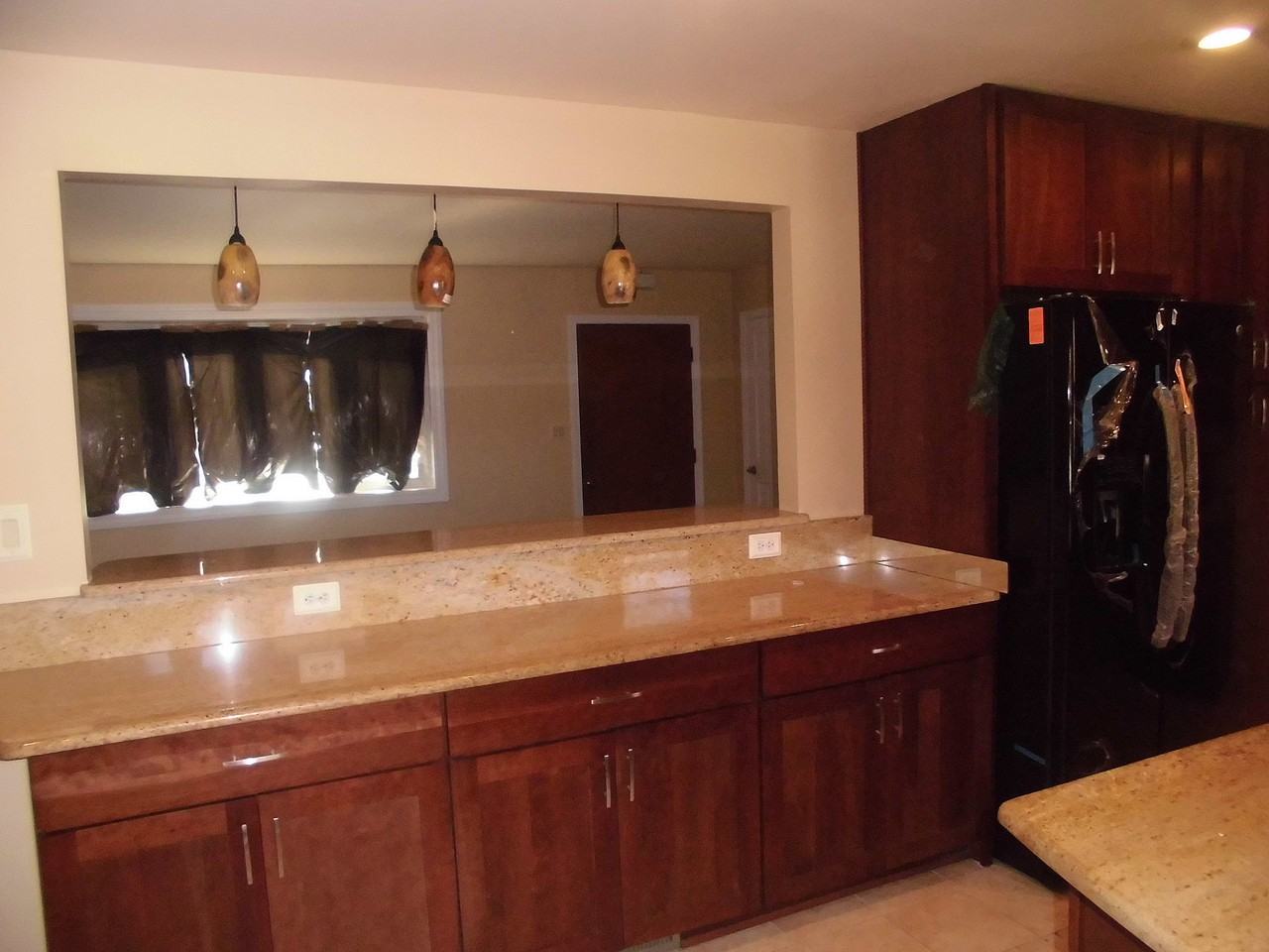 9336 Alcona St - Photo 3 of 25