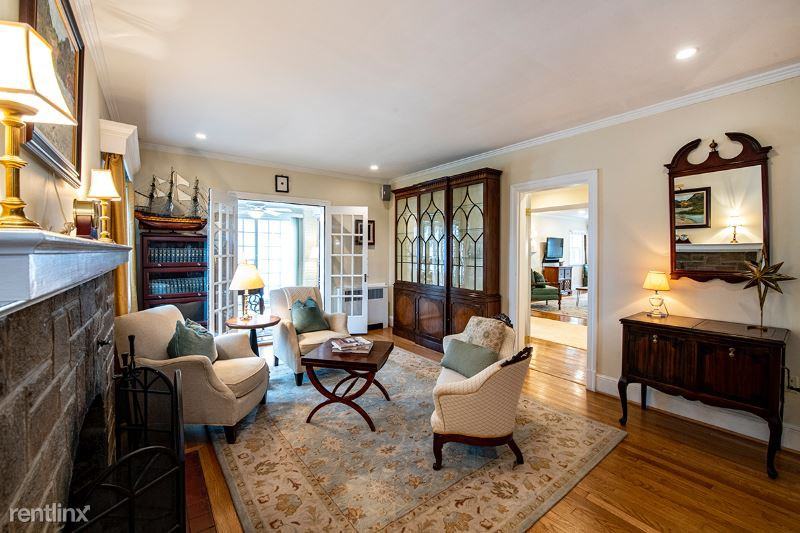 1314 20th St S - Photo 3 of 35