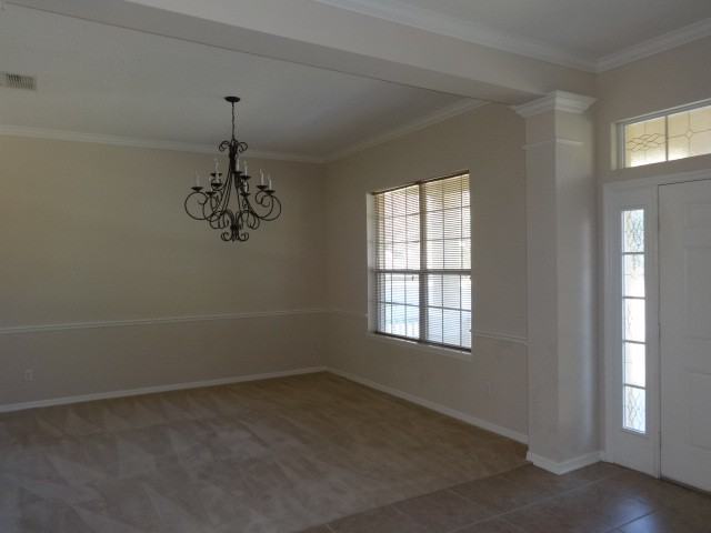 400 Macchi Ave - Photo 3 of 24