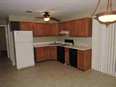 25 Jefferson Ave - Photo 2 of 7